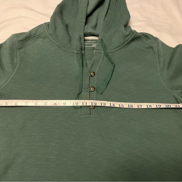 Eddie Bauer Women’s Sage Green Buttoned Hoodie Size XL - Picture 6 of 11